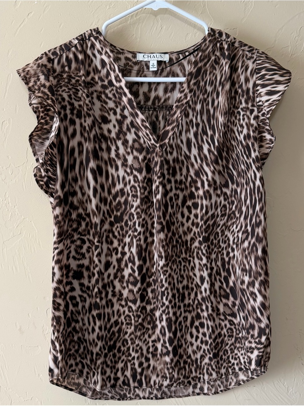 Chaus Brown Leopard-Print V-Neck Cap Sleeve Blouse